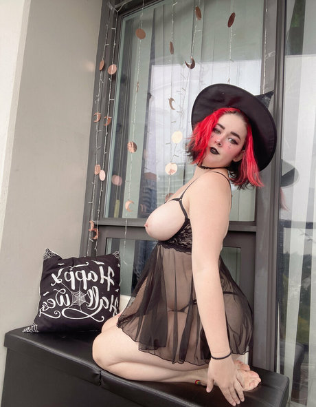 vanessastrawbe1 art pornstar img