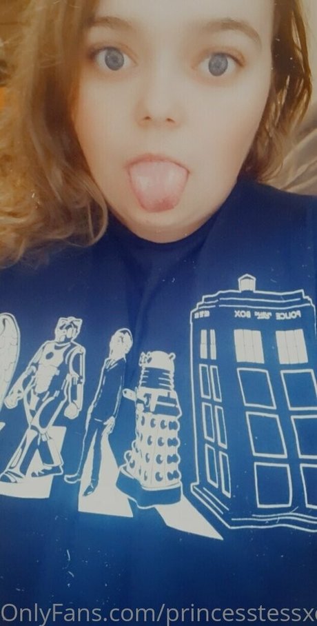 princesstessxoxo modelo hermosa fotos