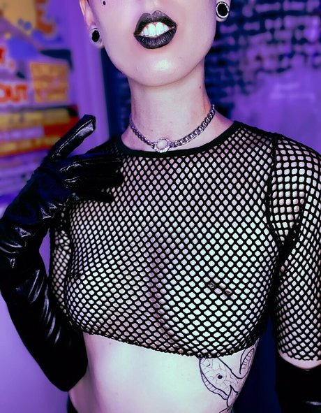 Alieninara desnudos estrella porno galerías