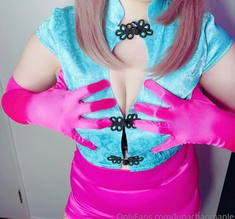 lunachanmaple high quality pornstar pictures