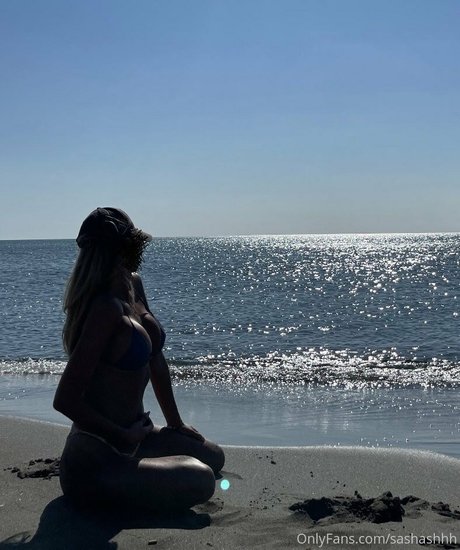 sashashhh haut étoile collection