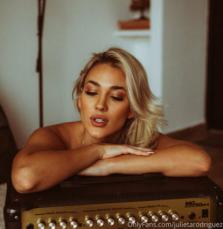 julietarodrigueztv actrice hd des photos