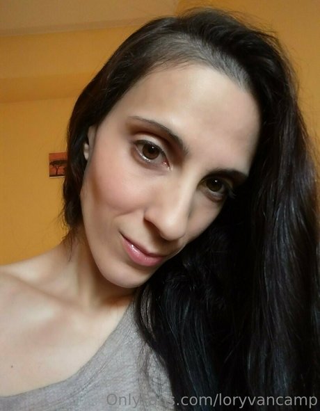loryvancamp pornstar adult gallery