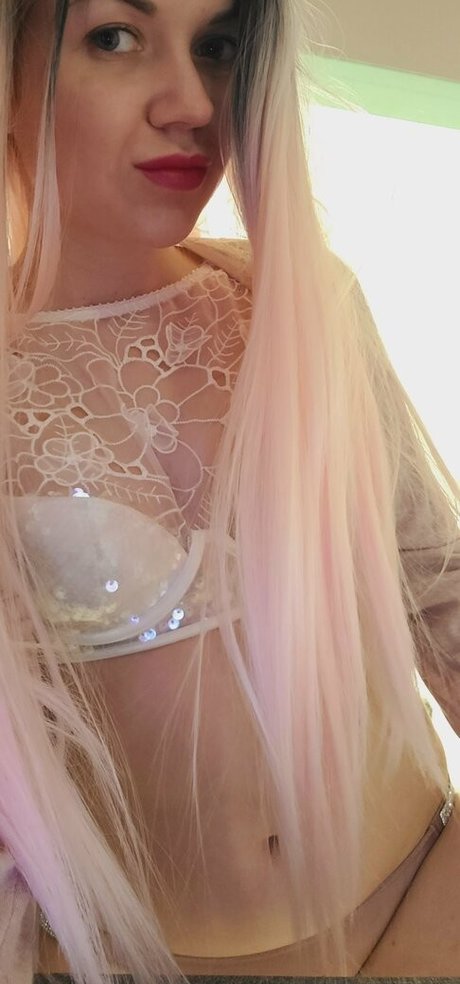 shustova estrella erótica archivo