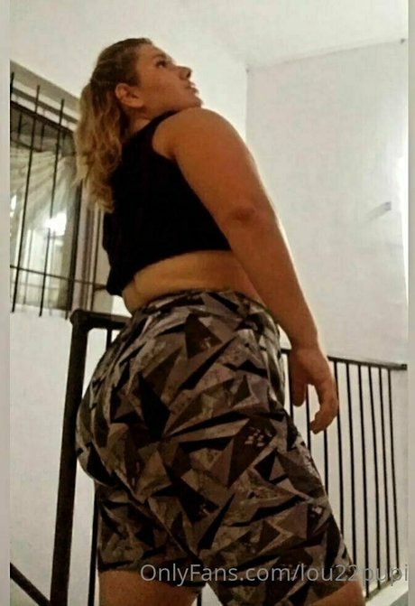 lou22pupi star du porno érotique galerie