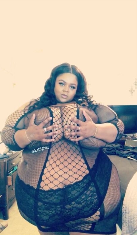 bigbabii estrella porno desnuda imágenes