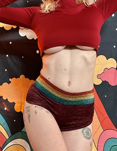 Ethereallovebug actrice nue image