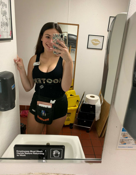 DDDbrii hermosa estrella porno imágenes