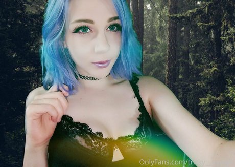 tricky__nymph estrella porno de arte galería