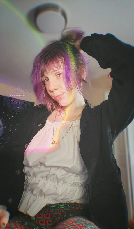 tricky__nymph bonita estrella fotos