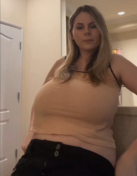 Emily V modelo de alta definición imagen