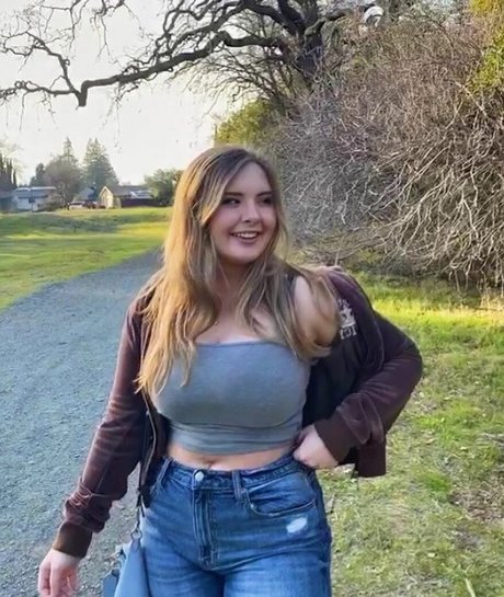 Haley E haut de star du porno images