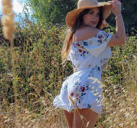 Beatriz Botas Gomez estrella porno hermosa fotos