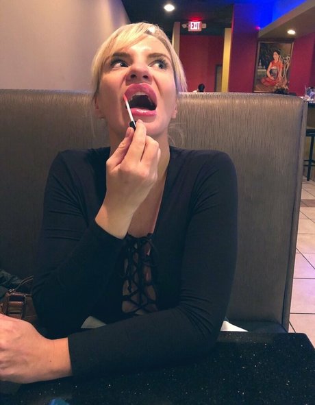 Tori Hendricz actrice xxx images