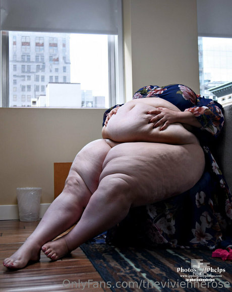 theviviennerose estrella desnuda recopilación