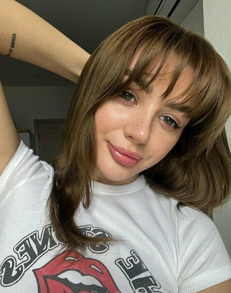 alexxisren modelo mejor imagen