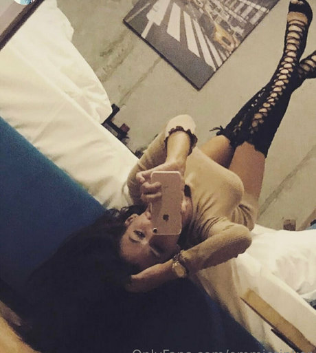 chubby small tits onlyfans hot xxx galleries