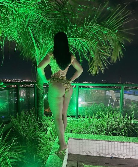 Bruna Butterfly actrice chaude photos