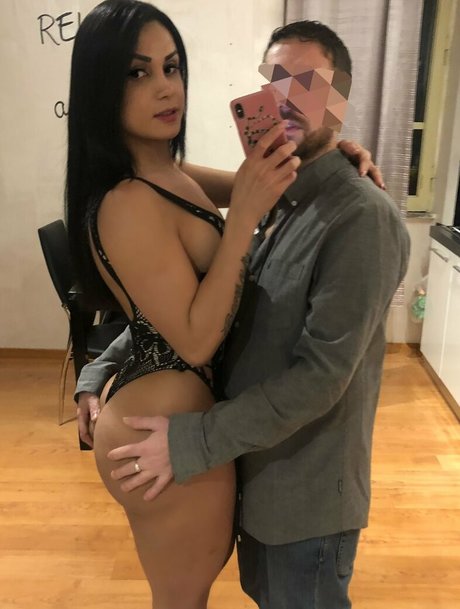 Bruna Butterfly estrella porno en alta definición galerías