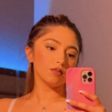 AdrianaSkye modèle sexy galeries