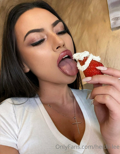 heidii lee buena estrella porno galería