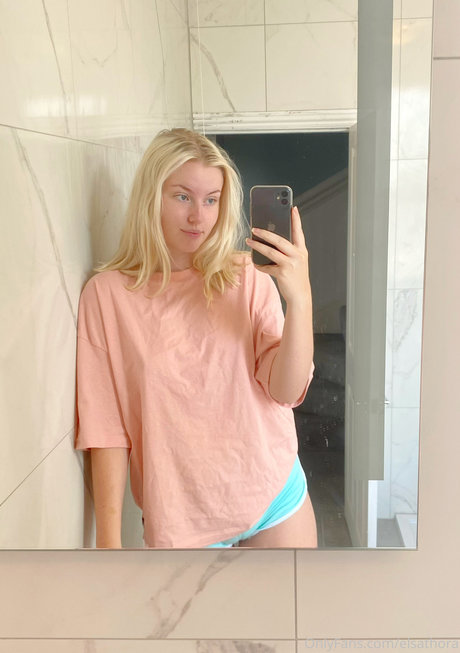 Elsathora estrella porno imagen