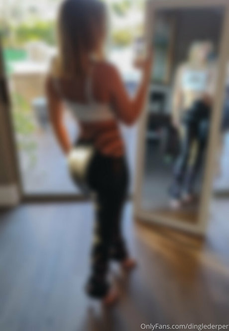 TORY TORY estrella de alta definición foto