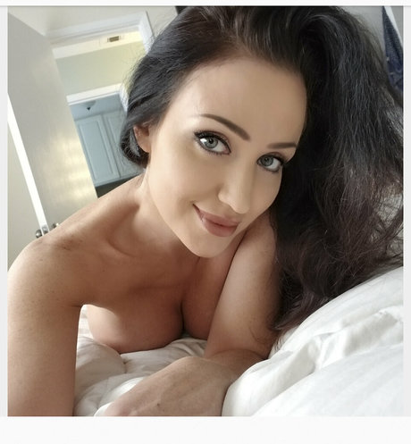 Angela Sommers actrice pornographique des photos