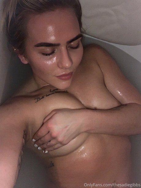 Sadie Gibbs desnudos estrella archivo