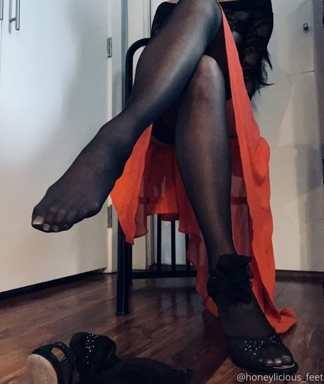 Simone Honey star du porno adulte img