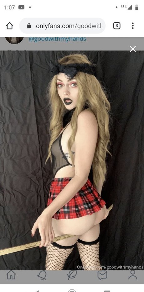 Jenna Jaxxon star pornographic image