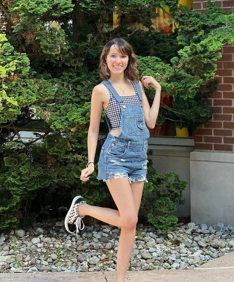 Strawberry Girl Kairi_ actrice adulte galerie