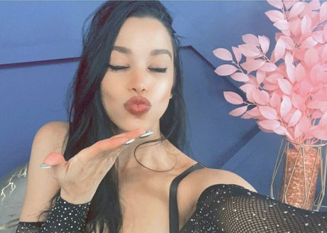 Abella Anderson modelo de alta definición imágenes