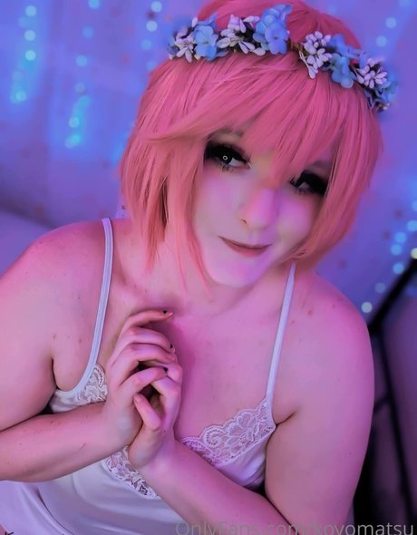 Koyomatsu modèle artistique images