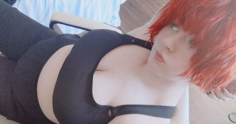 Koyomatsu modelo agradable archivo