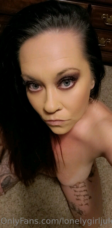 Lonelygirljules jolie étoile galerie
