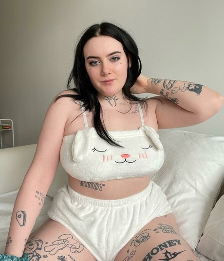 thicktinker star nudes photos