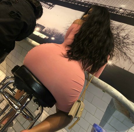 Princess Jasmin xxx star du porno img