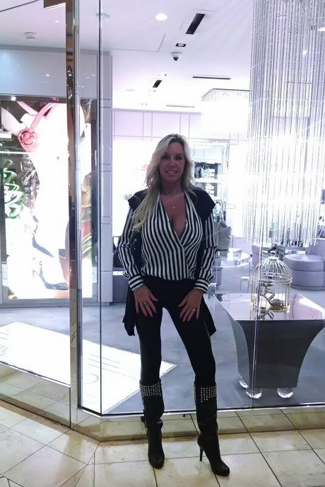 wifeysworld modelo de alta definición archivo