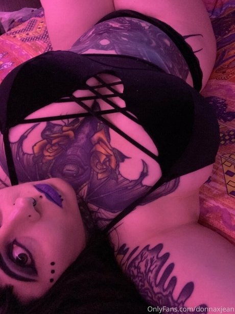 Donnaxjean actriz atractiva imagen