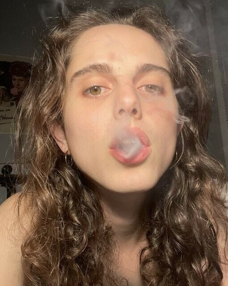 Helmet Girl estrella exclusiva fotos