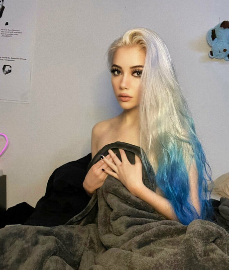 cherrybabyyxoxo desnudos estrella imágenes