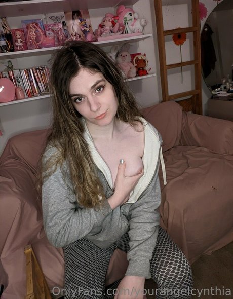 yourangelcynthia modelo atractivo imágenes