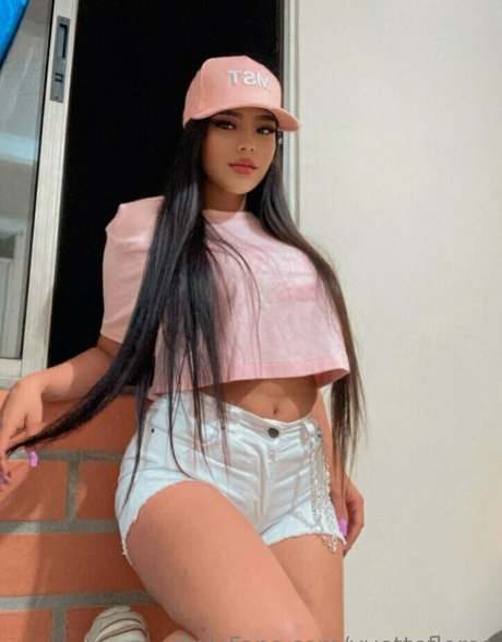 yvetteflores modelo gratis galerías