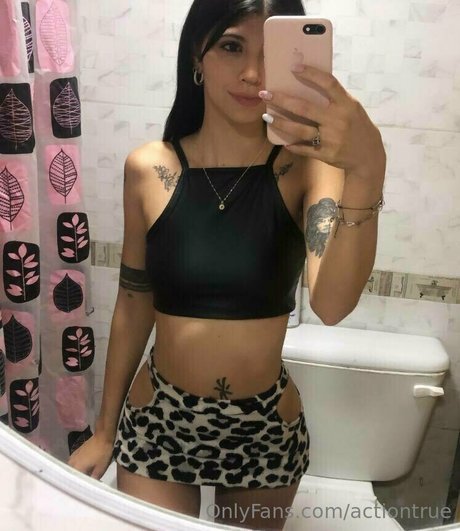 actiontrue modelo gratis imágenes