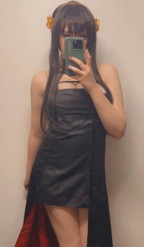 Yakirisu pornstar sexy picture