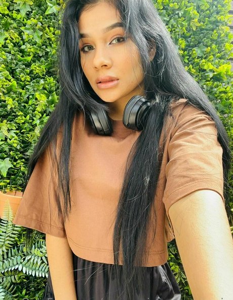 mariamarquez495 art star du porno des photos