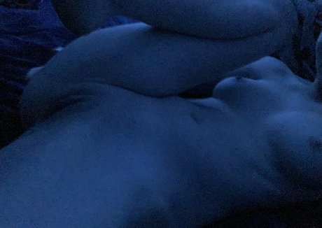 voan zonead desnudos de modelos imagen