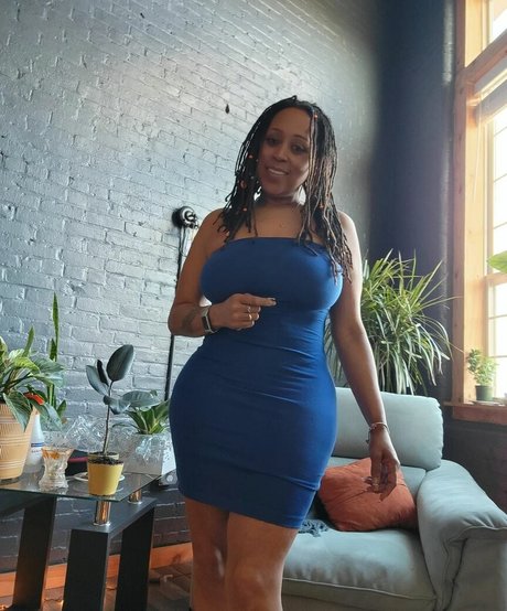 RhodaBlakey porn model picture