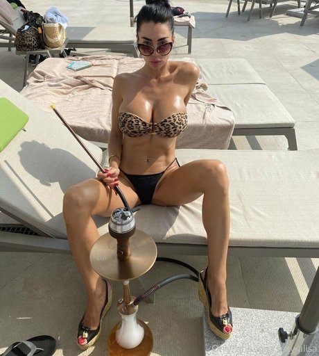 Sexy Alisa étoile gratuite galeries